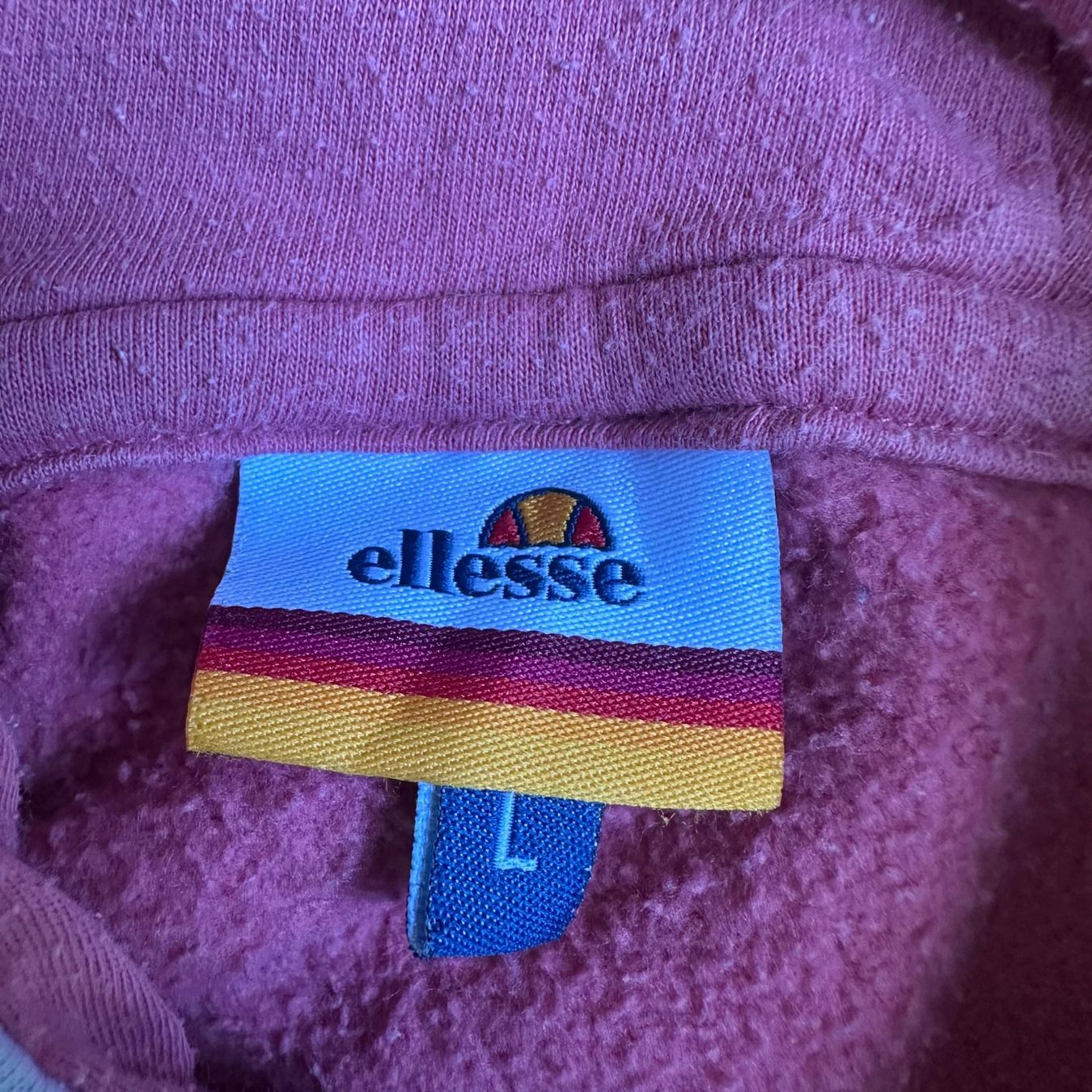 Ellesse Maglioni & Felpe: Ellesse Kapuzenpullover rot Grösse L – Usato da Bern venduto da Tommy.Z 1