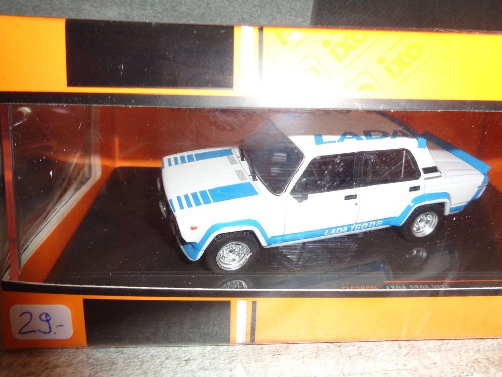 Modellino Lada 2105 VFTS 1983 Bianco Scala 1:43 – Ixo CLC452