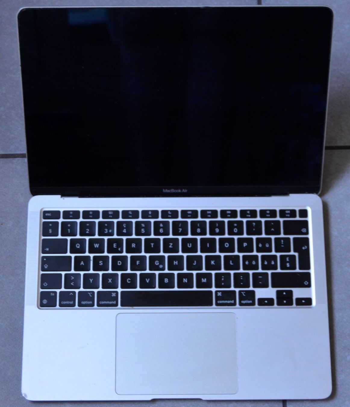 Apple Notebook: Apple Macbook Air A2337  13" – Difettoso da Collonges venduto da arashee