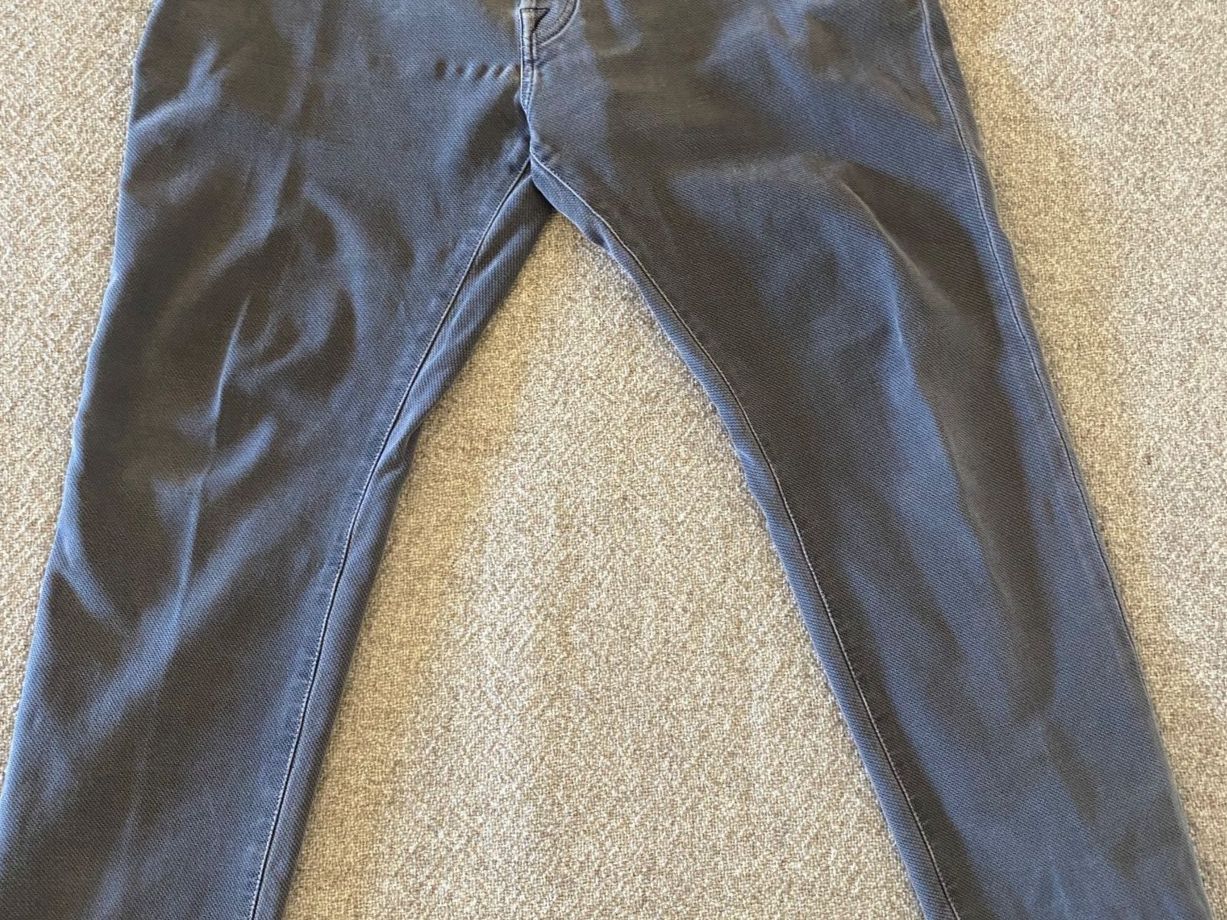 Jacob Cohën Jeans: Jacob Cohën-Herrenjeans, Grösse 38, grau, gebraucht – Gebraucht aus Thalwil von Grossfami6