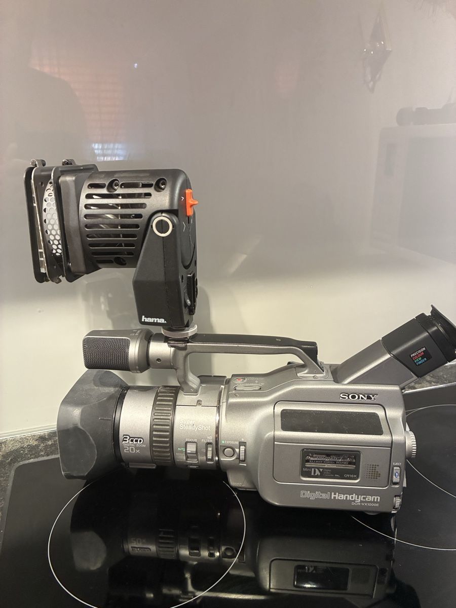 Sony Caméscopes: Videokamera – D'occasion à Belp par Hornusser54 1