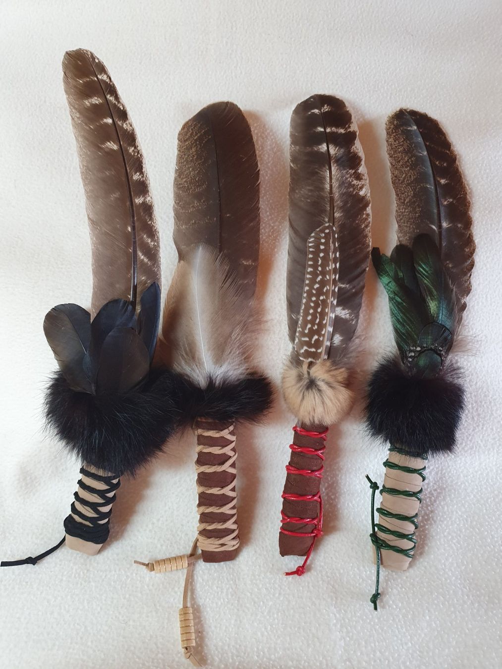 Il mondo degli animali: Truthahn-Räucherfeder - Räucherfächer, Räuchern, Ritualfeder – Nuovo e nell'imballaggio originale da Wermatswil venduto da welltouch 6