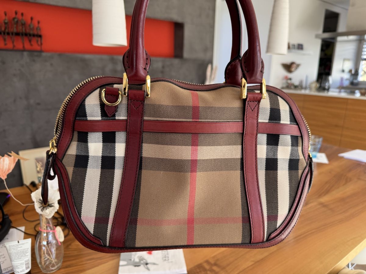 Burberry Borse da donna: Burberry Handtasche Check canvas top zustsnd – Usato da Gipf-Oberfrick venduto da Iberico 5