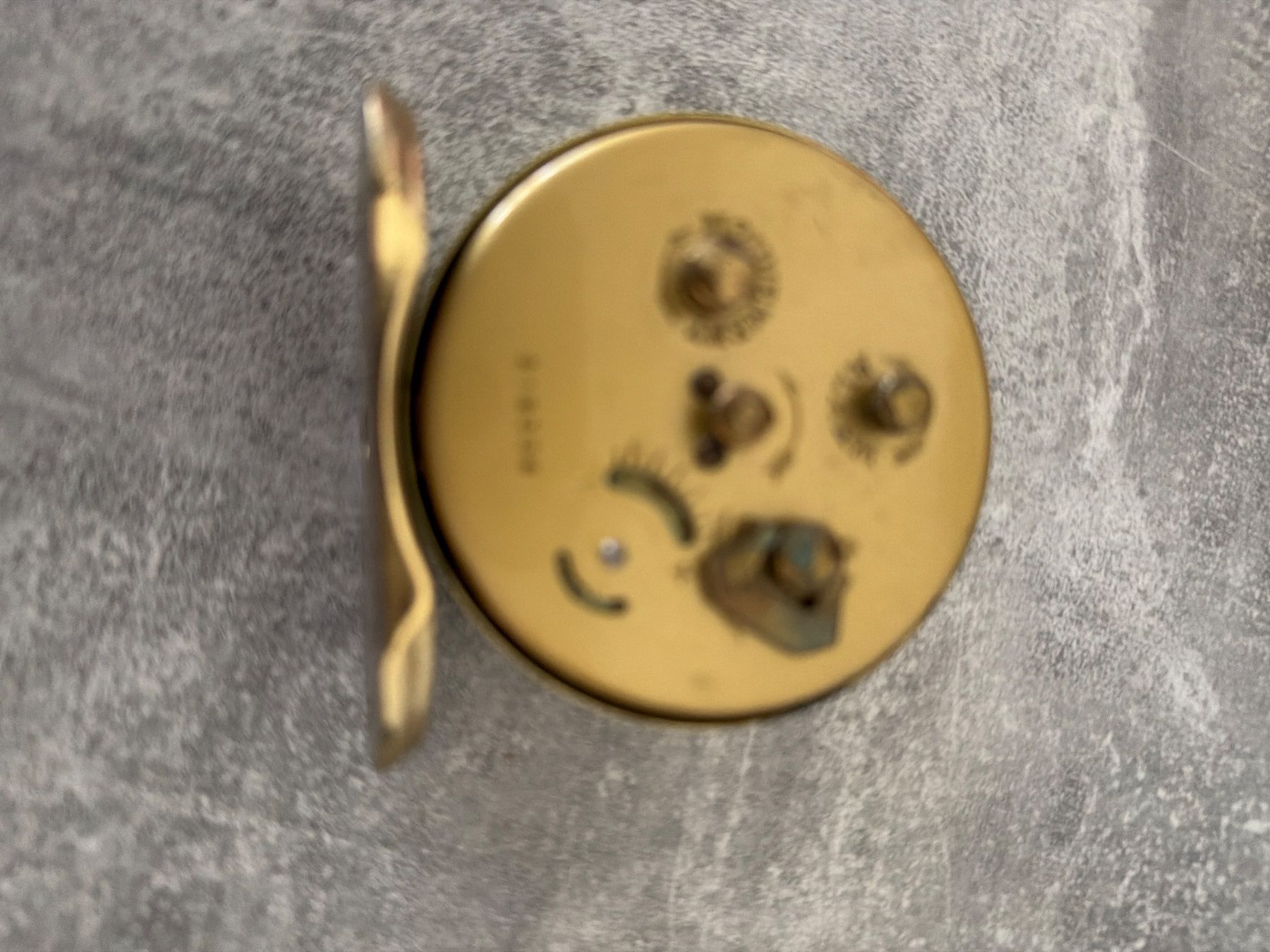 Sveglie: Wecker Antik Defekt – Usato da Weiningen TG venduto da shay02 1