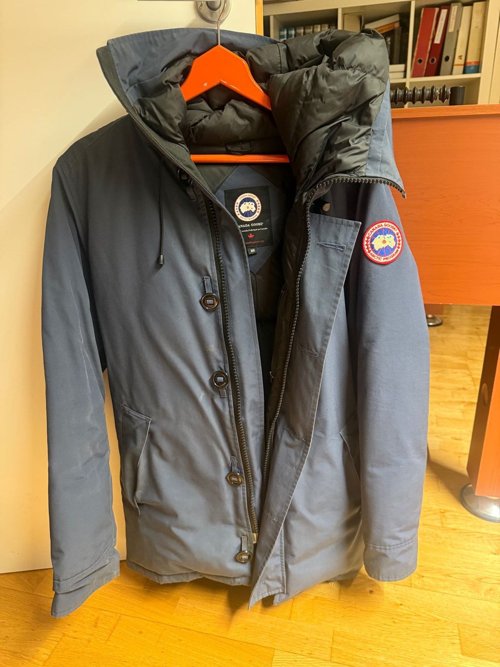 Canada Goose Vestes: DOODOUNE – D'occasion à CHENE-BOUGERIES par bar_b6z9