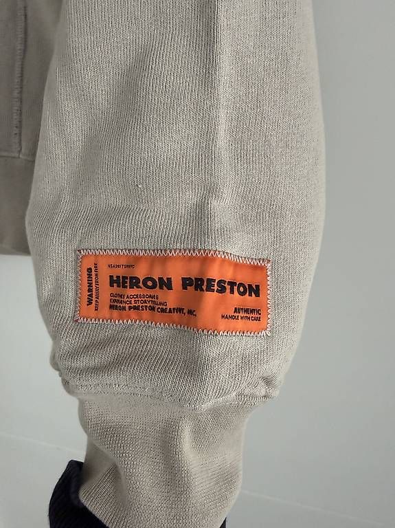 Pullover & Sweatshirts: Heron Preston Hoodie Gr. S  – Gebraucht aus Kloten von Dominik_5626 1