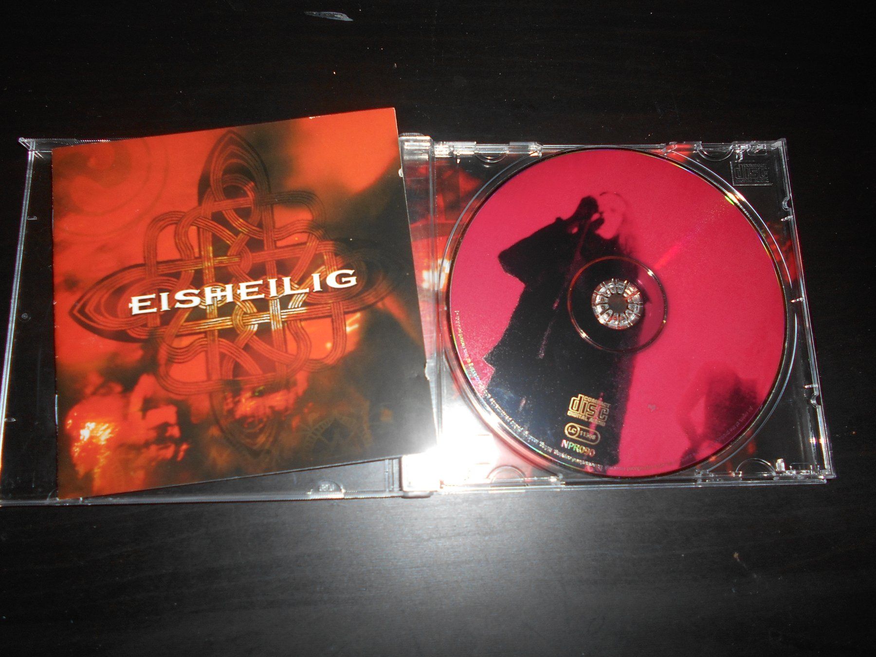CD: Eisheilig – Eisheilig / 2001 – Usato da Aarberg venduto da witchhunter01