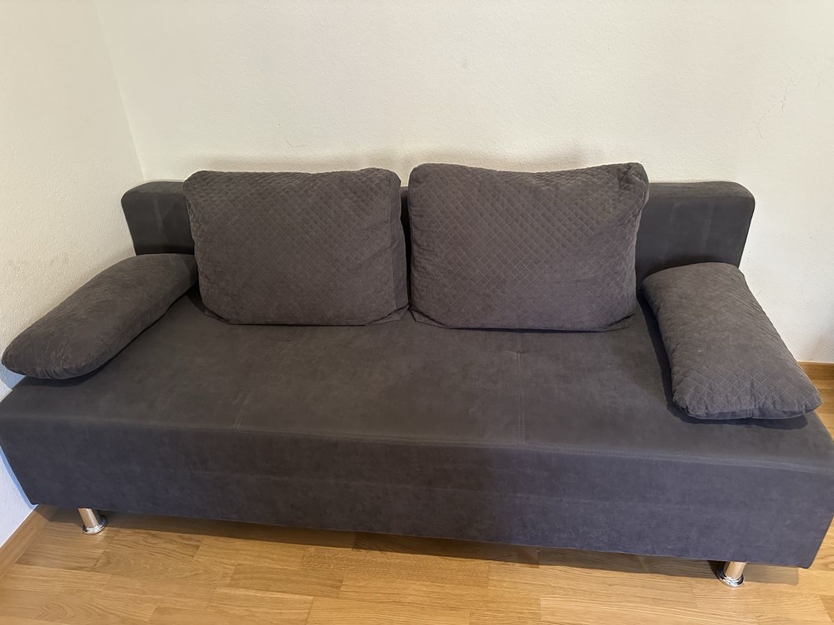 Sofas: Sofa – Gebraucht aus Schlieren von dus_n7mq