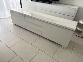Ikea Sideboard weiss glänzend mit Schubladen guter Zustand