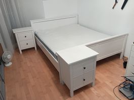 Bett komplett 200x160 mit Komoden
