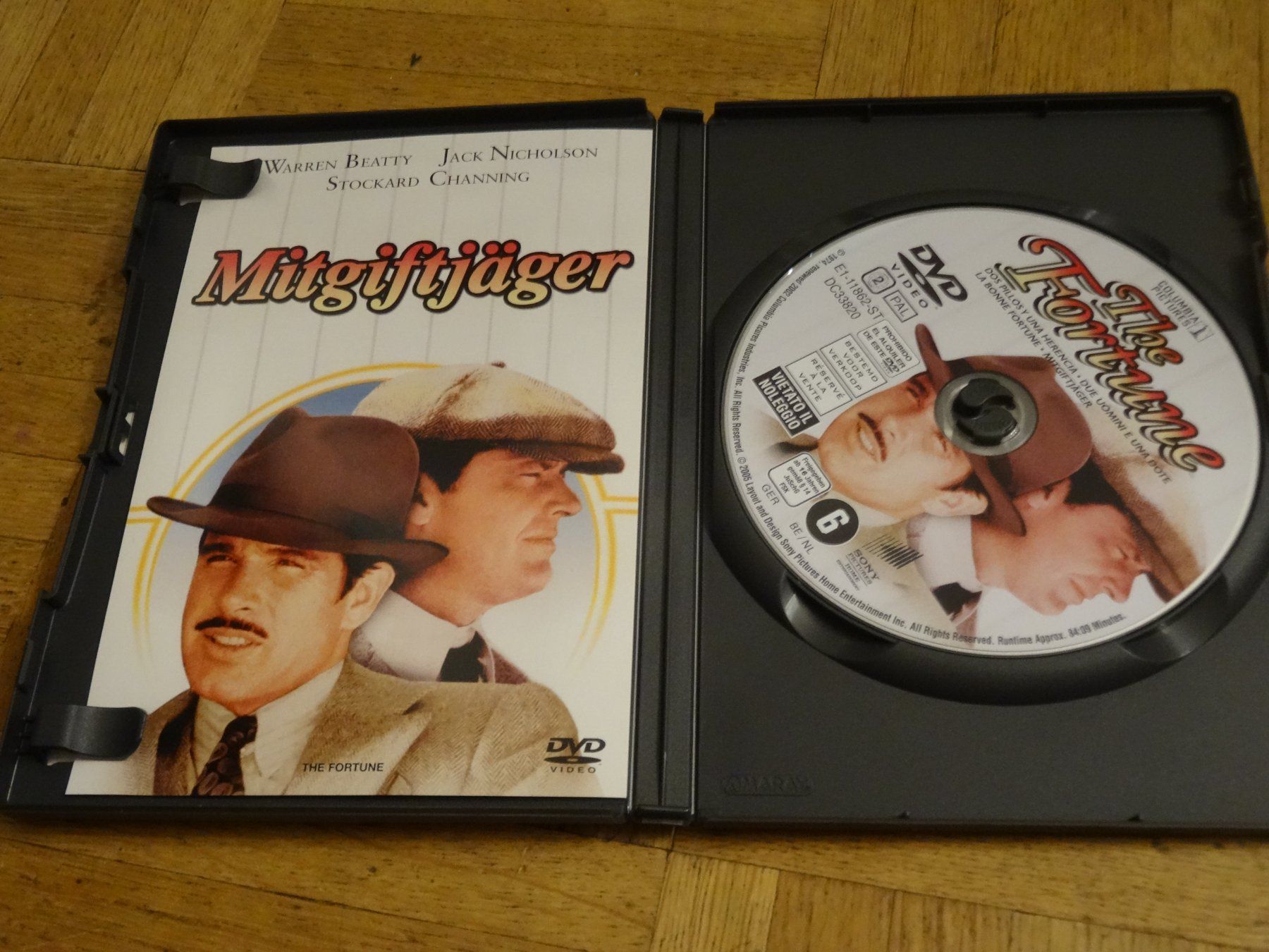 Tous les DVDs: DVD Mitgiftjäger – D'occasion à Olten par Disc-Verkauf 1