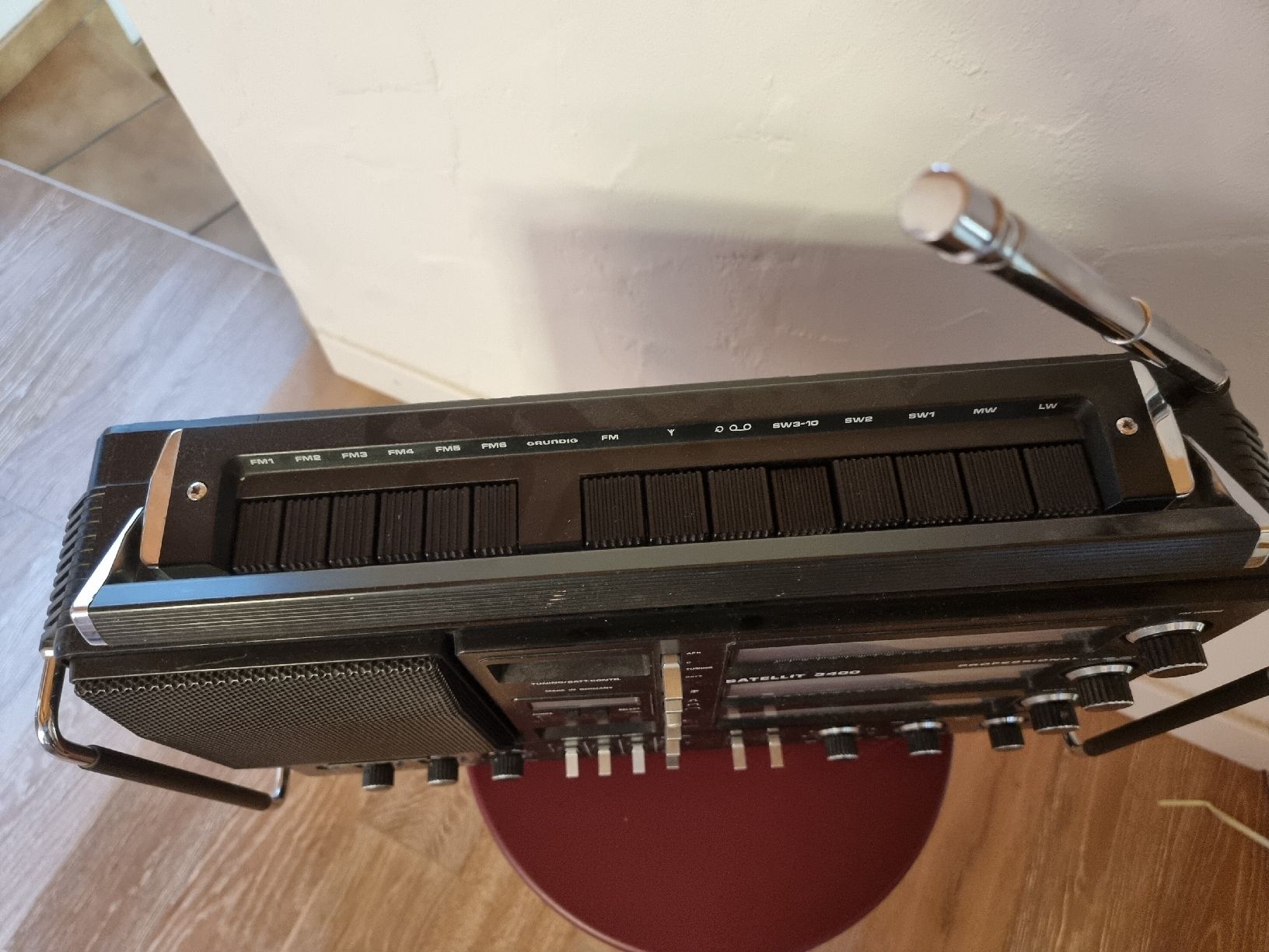 Grundig Radio: Grundig Satellit 3400 – Usato da Schalunen venduto da Elfenau 5