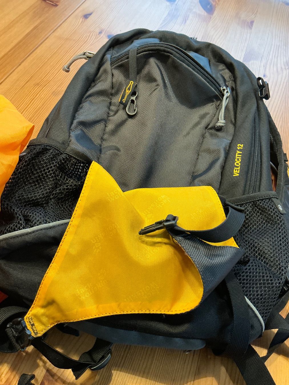 Jack Wolfskin Rucksäcke: Jack Wolfskin Velocity 12 Rucksack - NEU – Neu (gemäss Beschreibung) aus Aesch BL von Fortexx 2