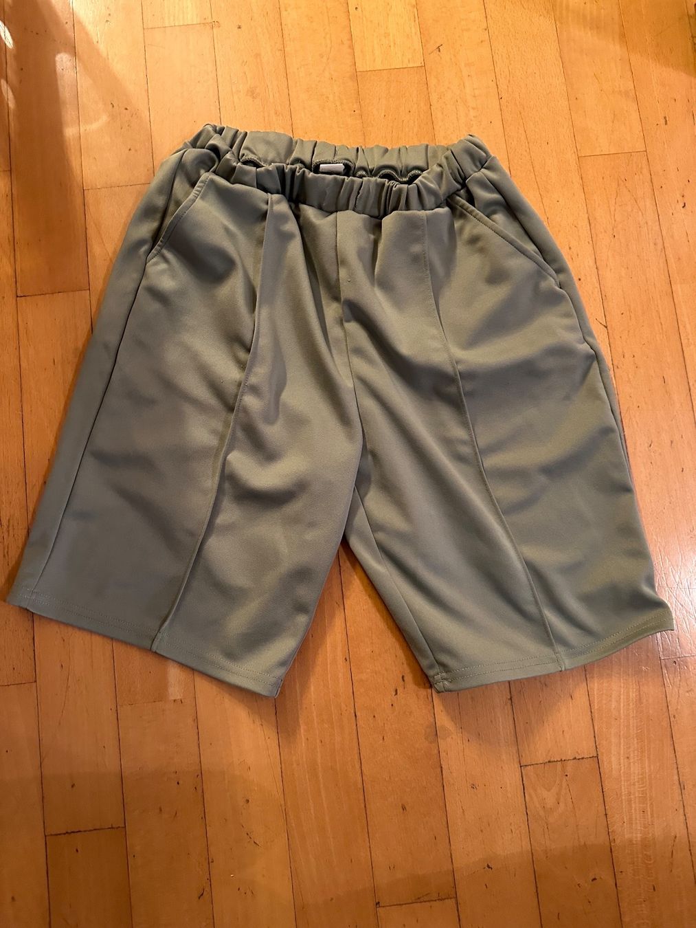 Lotti & Set di vestiti: Set 2 Shorts Gr. 152 – Usato da Weinfelden venduto da Kud 2