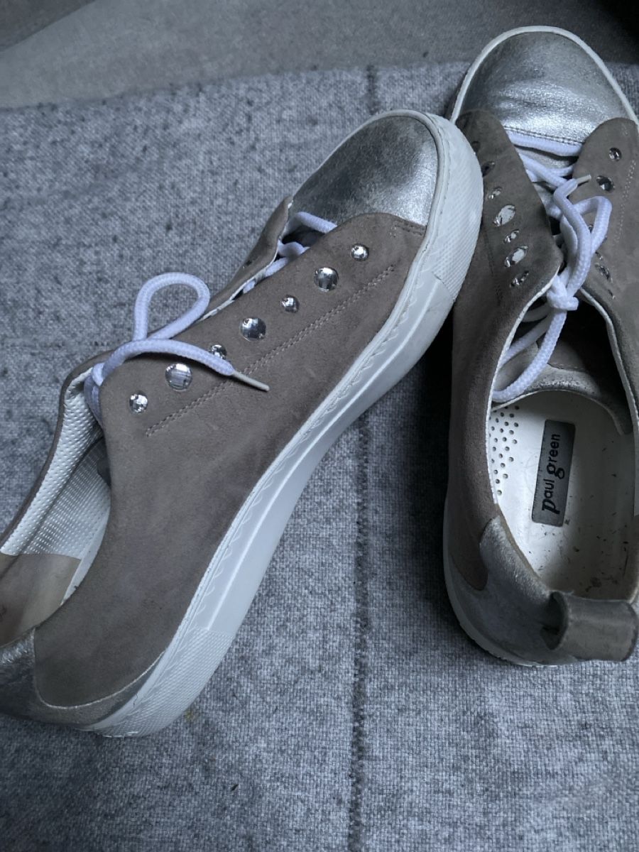 Paul Green Scarpe da donna: Paul Green Sneaker, ca. Gr.. 7 Grau/Silber mit Strasssteine – Usato da Homberg b. Thun venduto da Homata 2