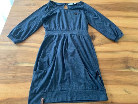 NAKETANO super weiches graues Kleid Gr. S NWT