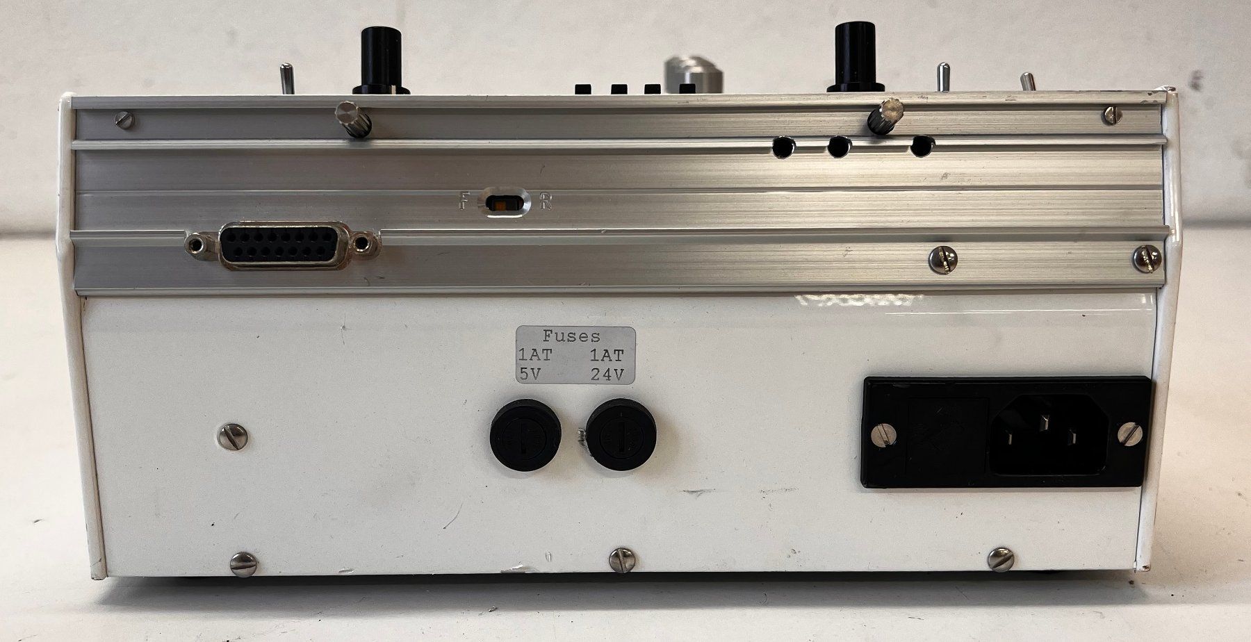 Accessori da laboratorio: CMA / 100 Microinjection Pumpe – Usato da Niederdorf venduto da LeptonAG_Labor 4