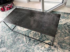 Salontisch aus Indien mit unglaublicher Patina
