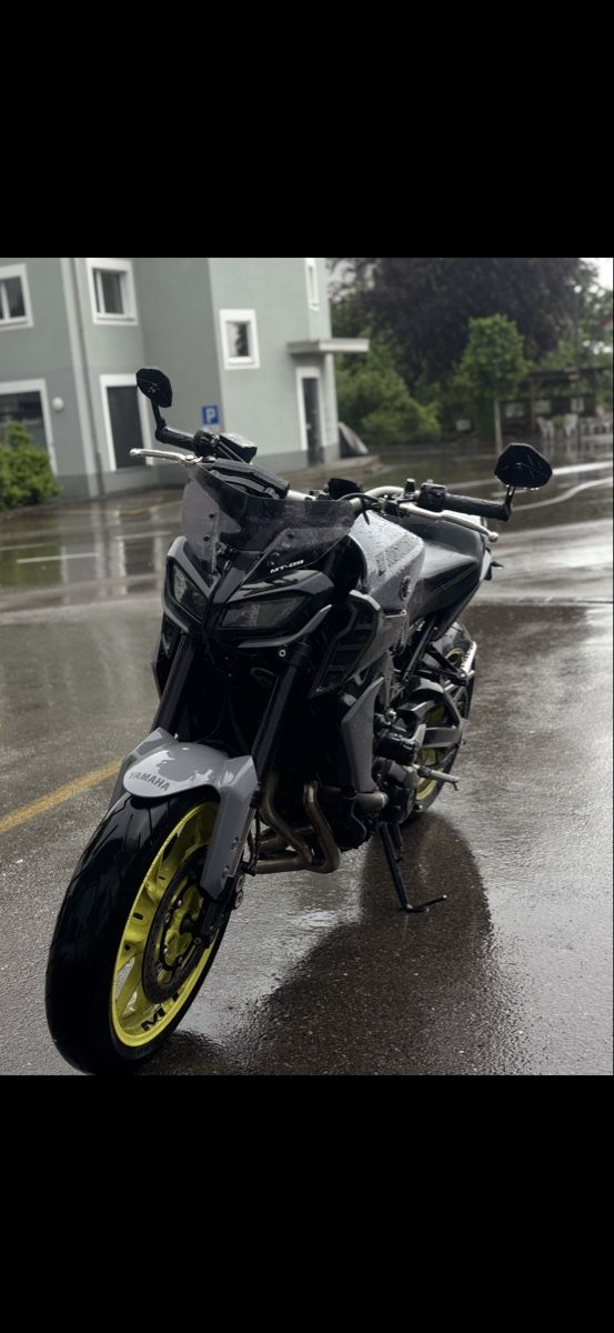 Yamaha Route: Yamaha MT09 Unfall – D'occasion à Bischofszell par Dean1710