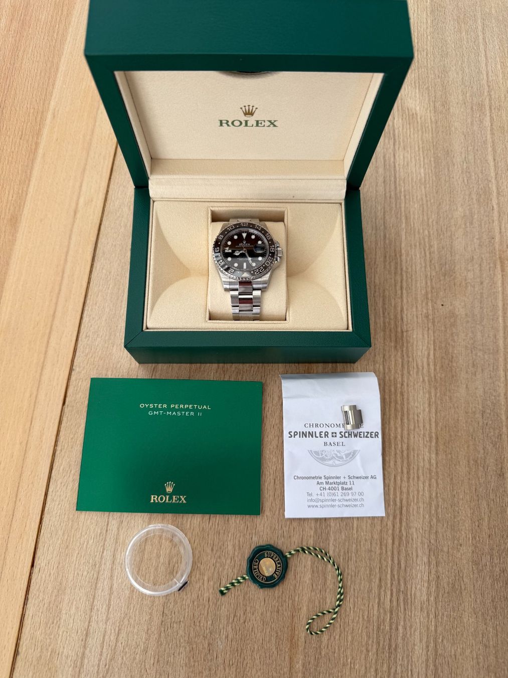 Rolex Uhren: Rolex GMT - Master II Full Set – Gebraucht aus Laufen von winterbirne