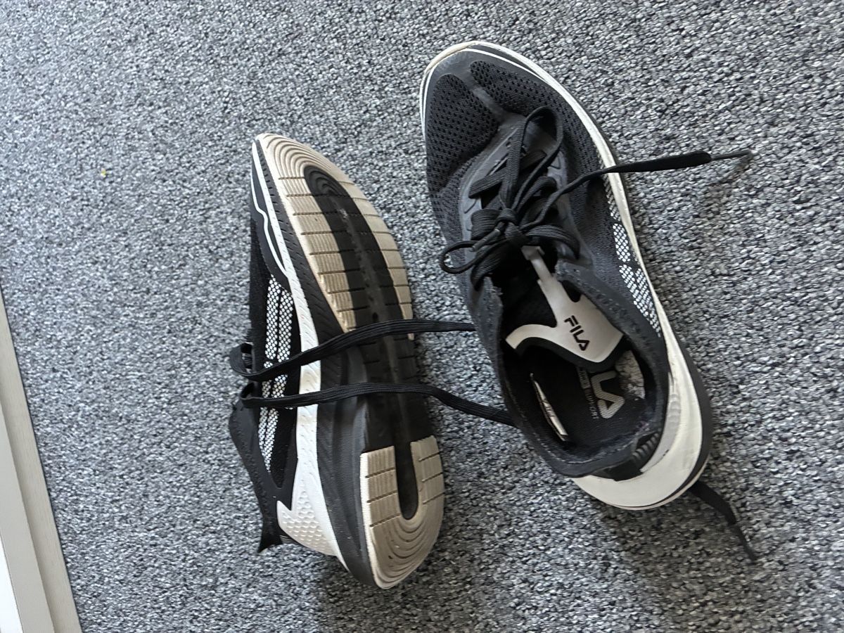 Scarpe da donna: Fila Sportschuhe – Usato da Niederglatt ZH venduto da karinso