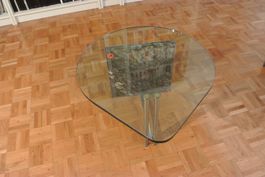 Tisch, Tropfenform, Glasplatte