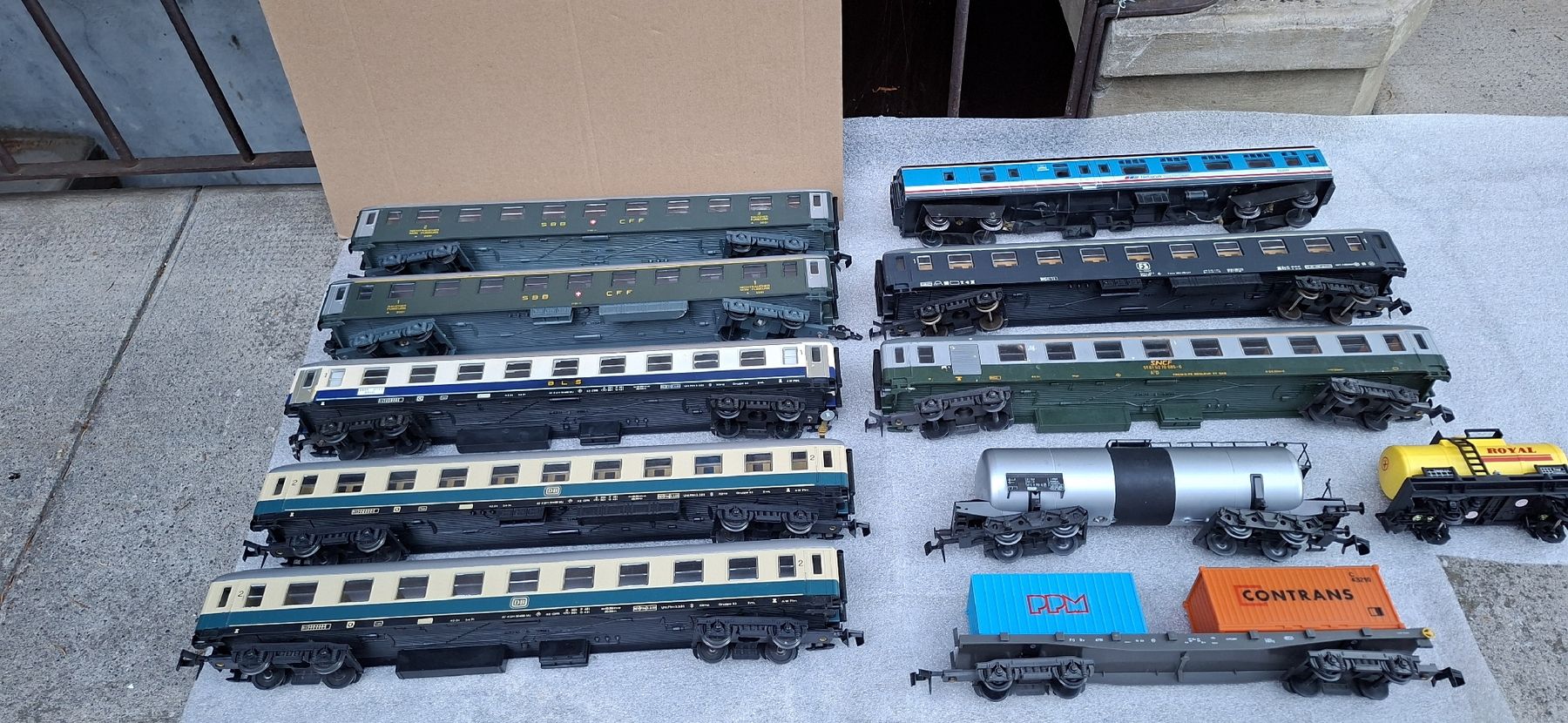 Lima Modellini di ferrovie: Lima Personenwagen Spur 0 – Usato da Münsingen venduto da wd65