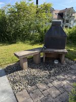 Gartenbackofen Beton mit Sitzbank guter Zustand