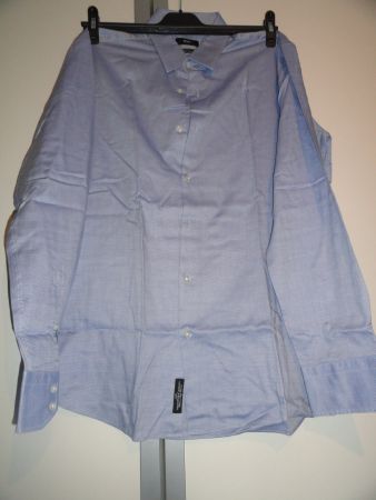 HUGO BOSS HEMD GR. 42 ***