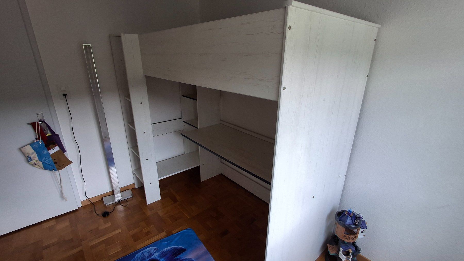 Letti: Lit superposé avec bureau et matelas – Usato da St-Imier venduto da GO11 1