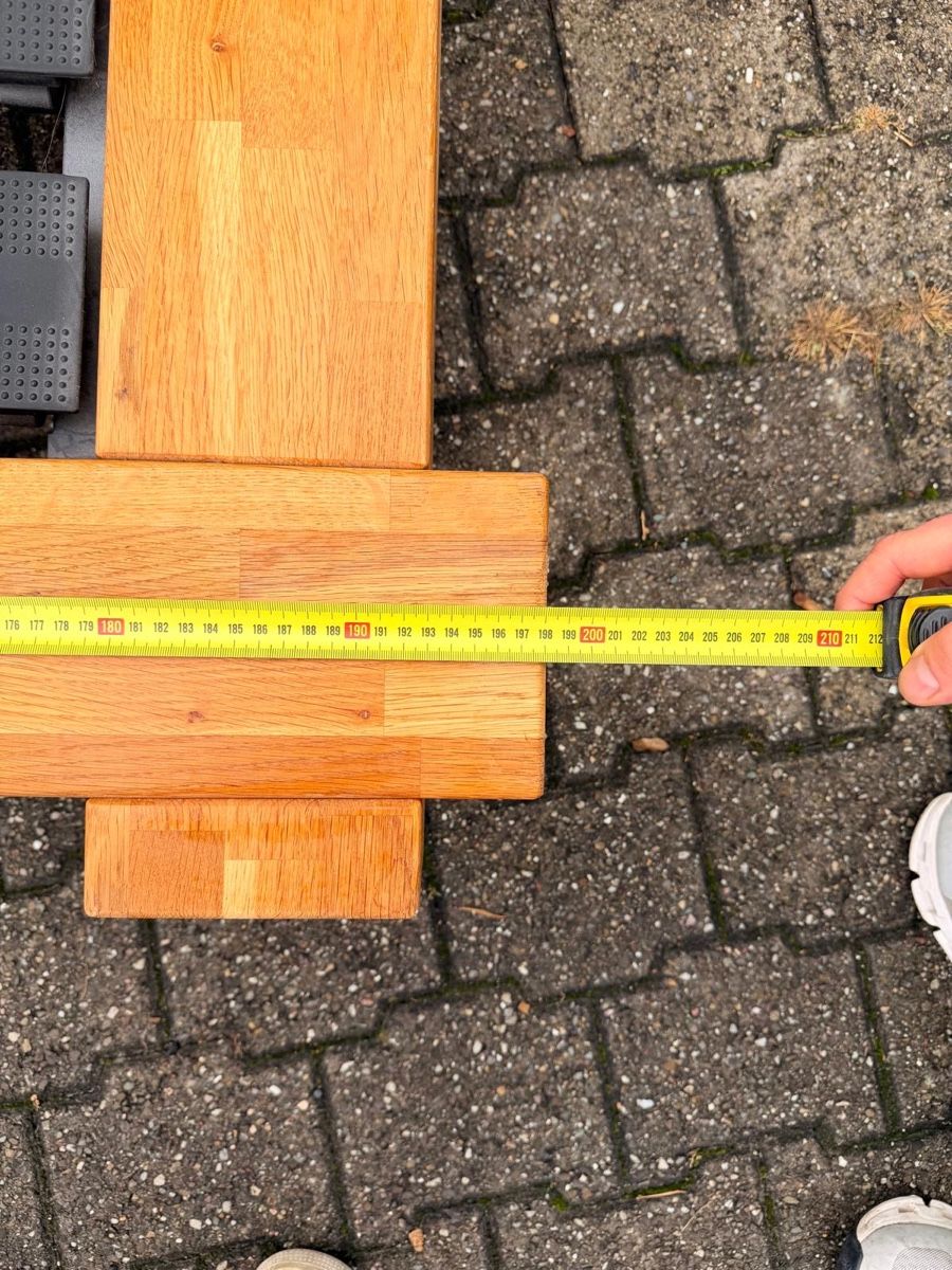 Lits: Holz Bett – D'occasion à Staufen par MFRS 3