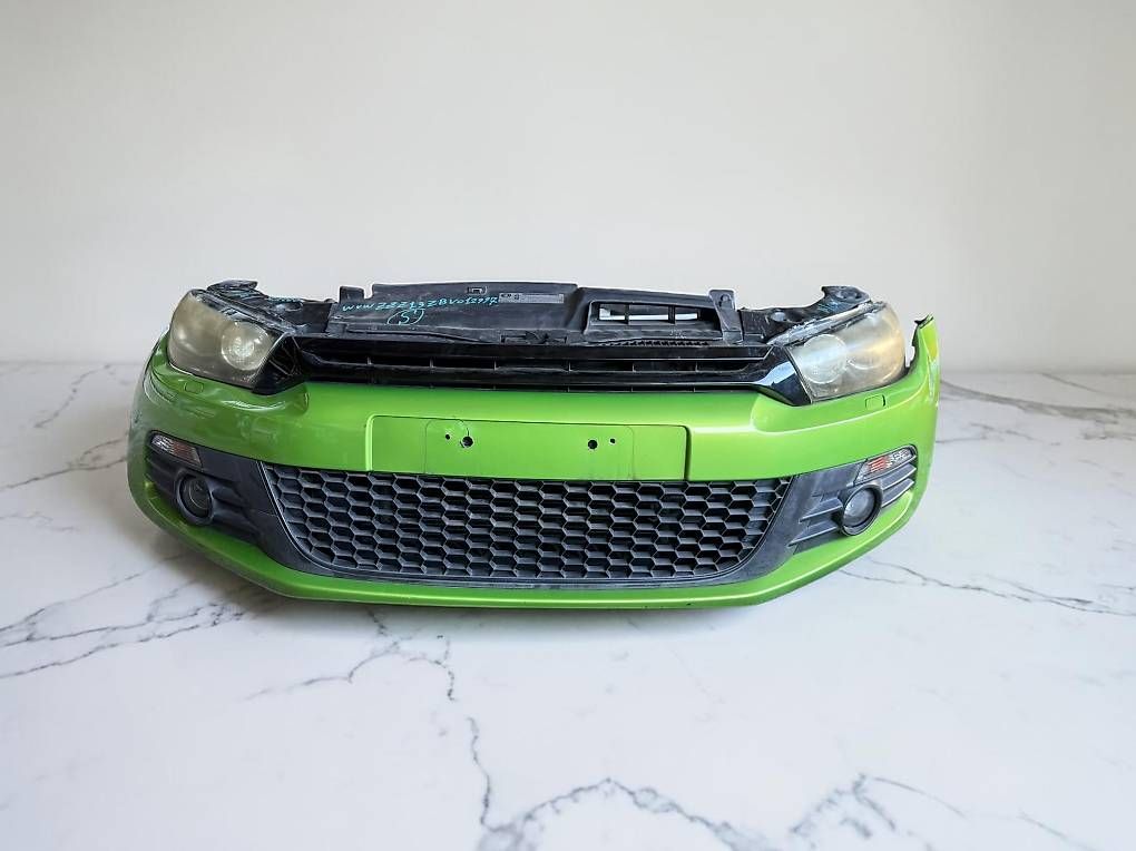 Tutti pezzi di ricambio auto: VW Scirocco MK3 / Typ 13 2008 - 2014 Frontpaket – Usato da Safenwil venduto da Optimec_GmbH