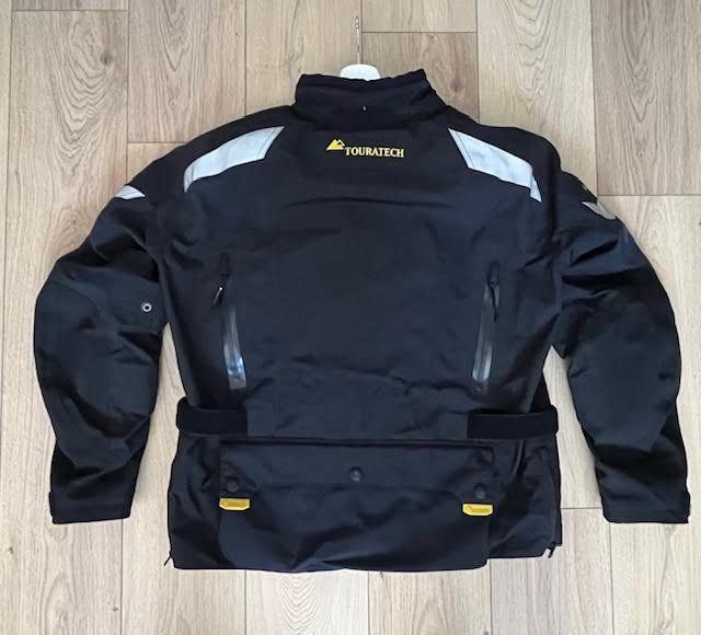 Completi: Textil Motorradanzug Touratech Campanero Gr. 58 – Usato da Stäfa venduto da rol_yjb8 2