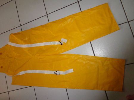 Regenjacke und Regenhose Neu