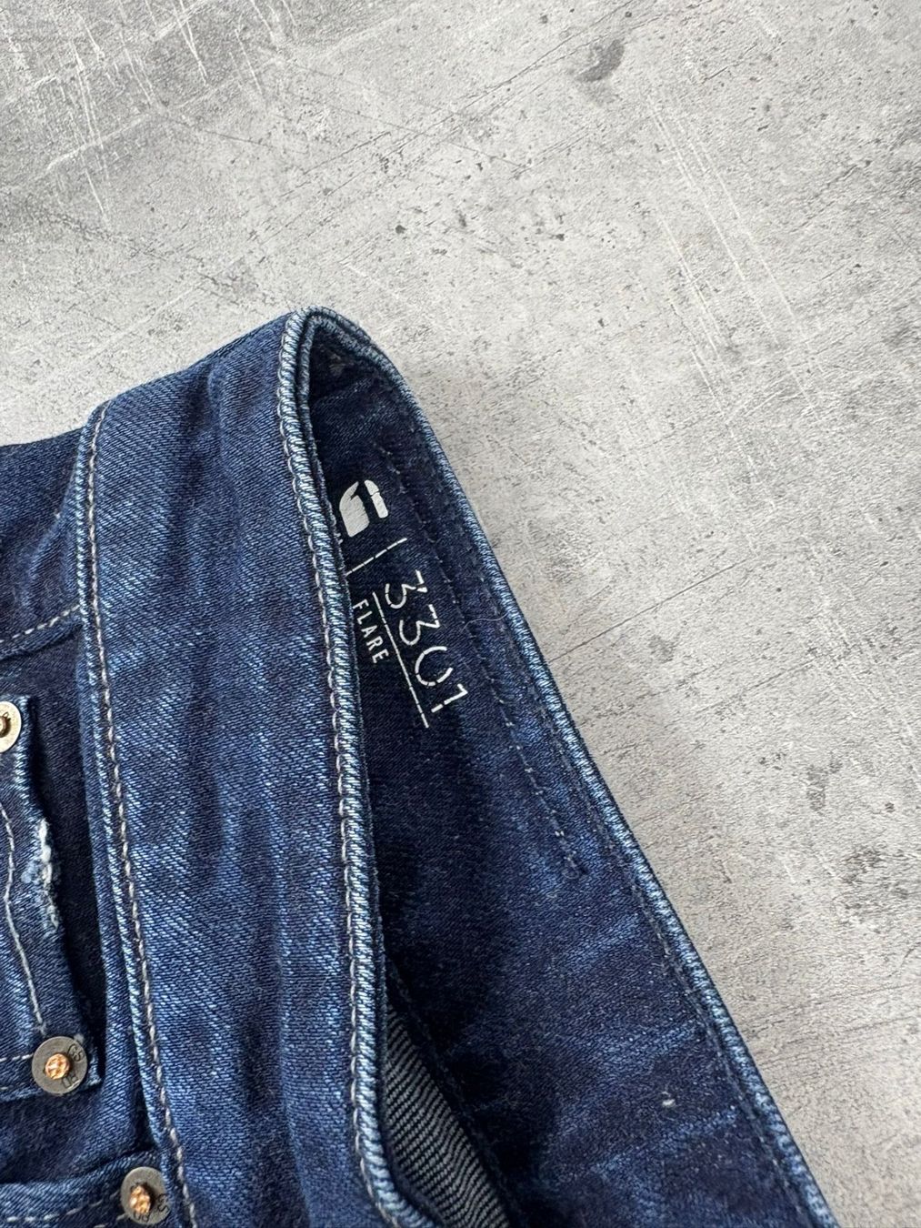 G-Star Jeans: Vintage G-Star Bootcut Flared Jeans (XS) – Nuovo (secondo la descrizione) da Werdenberg venduto da hase.vintage 4