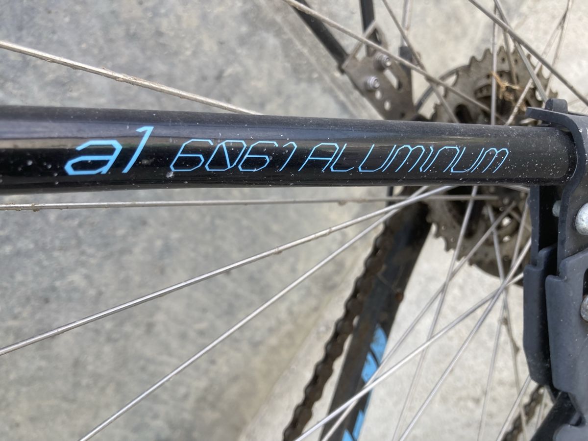 Vélos: Velo  – Défectueux à Uerkheim par Dealer-4813 3