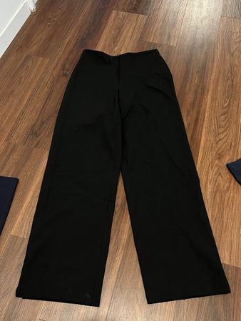 Elegante Woll Staightleg Hose Gr. 34, neuwertig