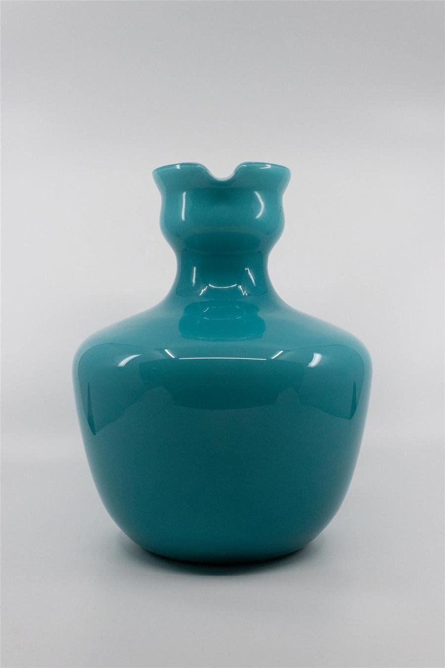Caraffe: Blauer bauchiger Glaskrug – Usato da Zürich venduto da ZuercherBrockenhaus 1