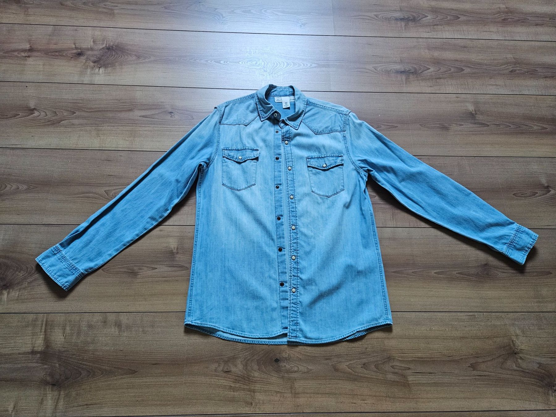 H&M Hemden: Jeans Hemd – Gebraucht aus Tann von Pepiino