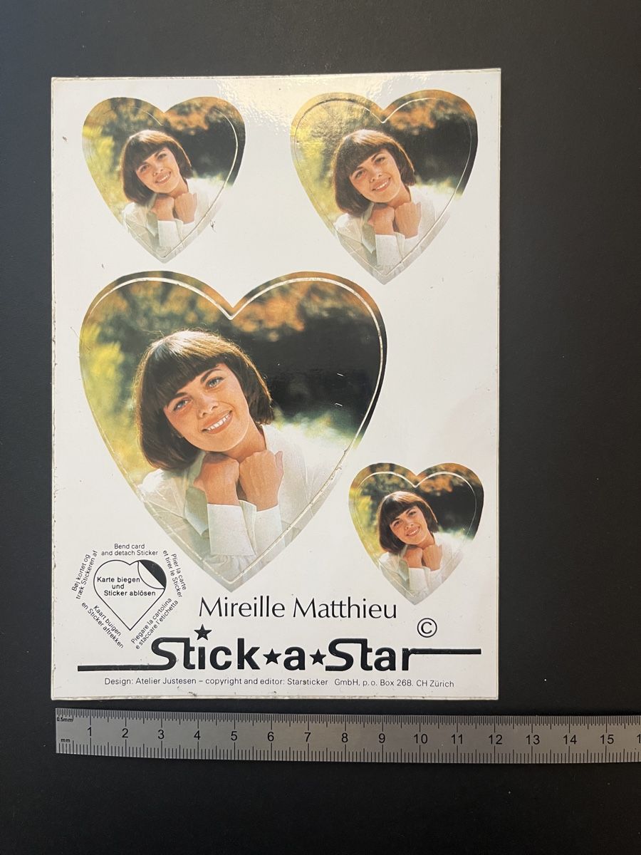 Sticker: Postkarte Vintage Mireille Matthieu Stickers – Usato da Zürich venduto da Vreni007 1
