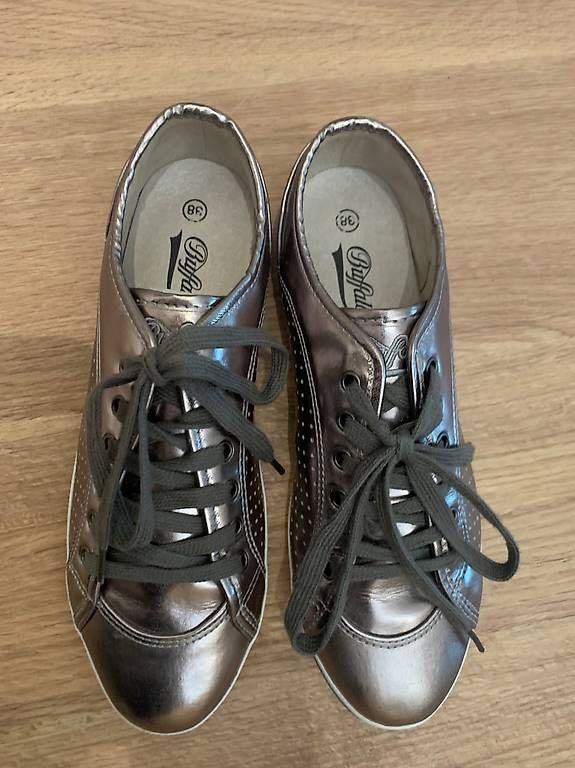 Scarpe da donna: Buffalo Schuhe Gr.38 – Usato da Obernau venduto da Antarctica4