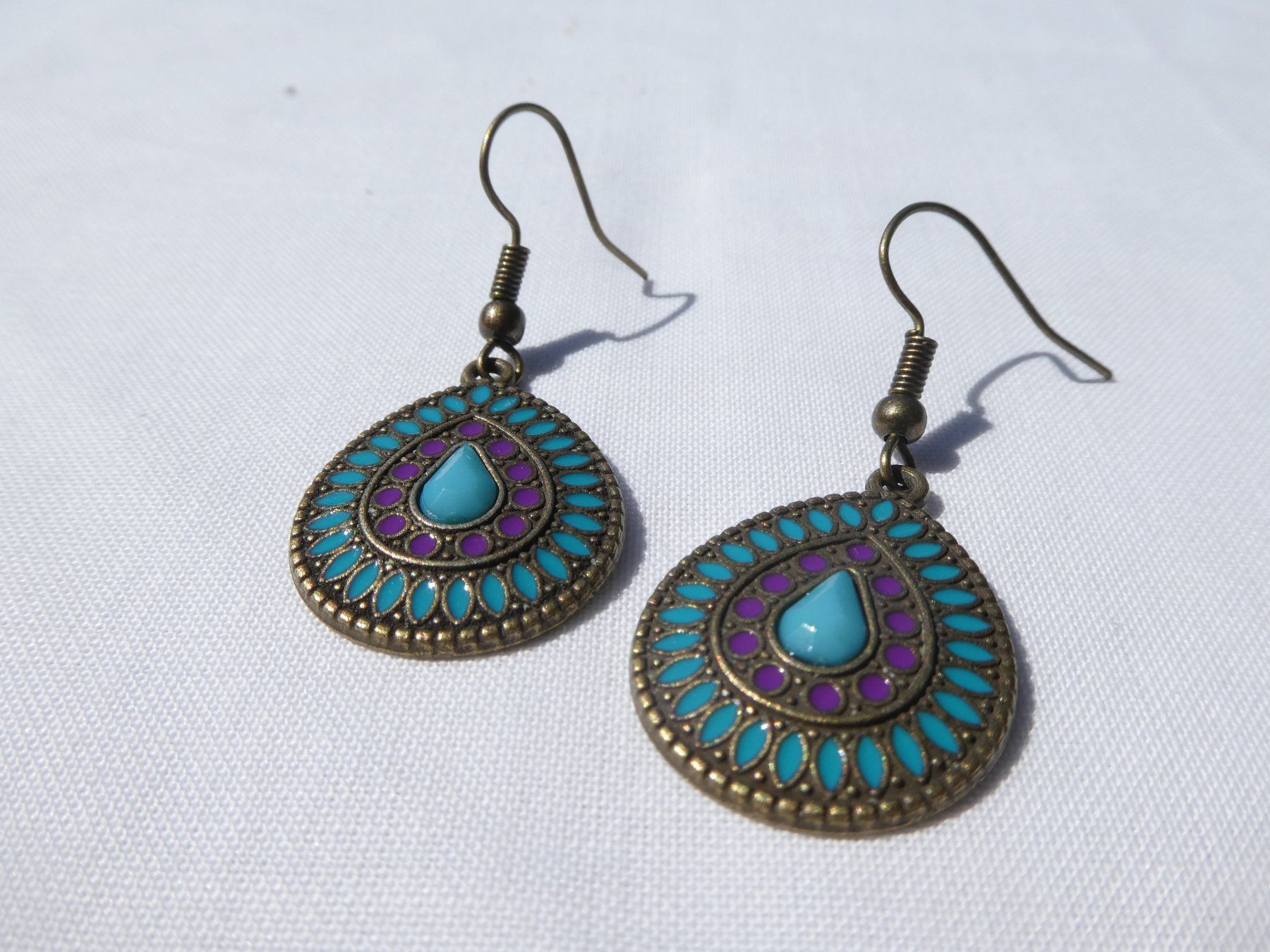 Boucles d'oreille: Ohrhänger, Modeschmuck – Neuf (Voir description) à Gattikon par kaandooh
