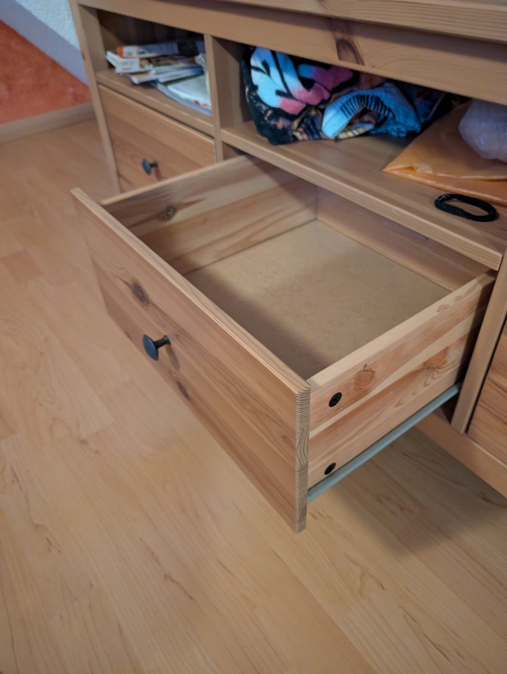 Ikea Mobili TV: IKEA Hemnes TV Bank – Usato da Adliswil venduto da Milchkind 1