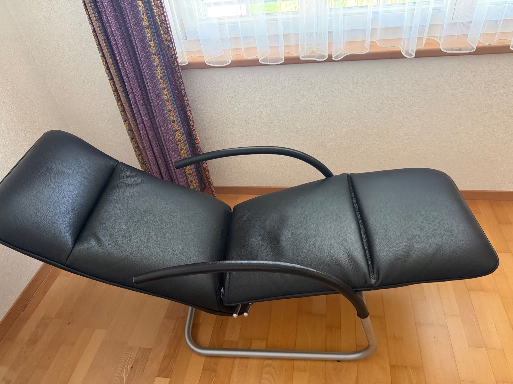 Poltrone: Sessel Leder schwarz verstellbar gebraucht – Usato da Gachnang venduto da brunesia1 2