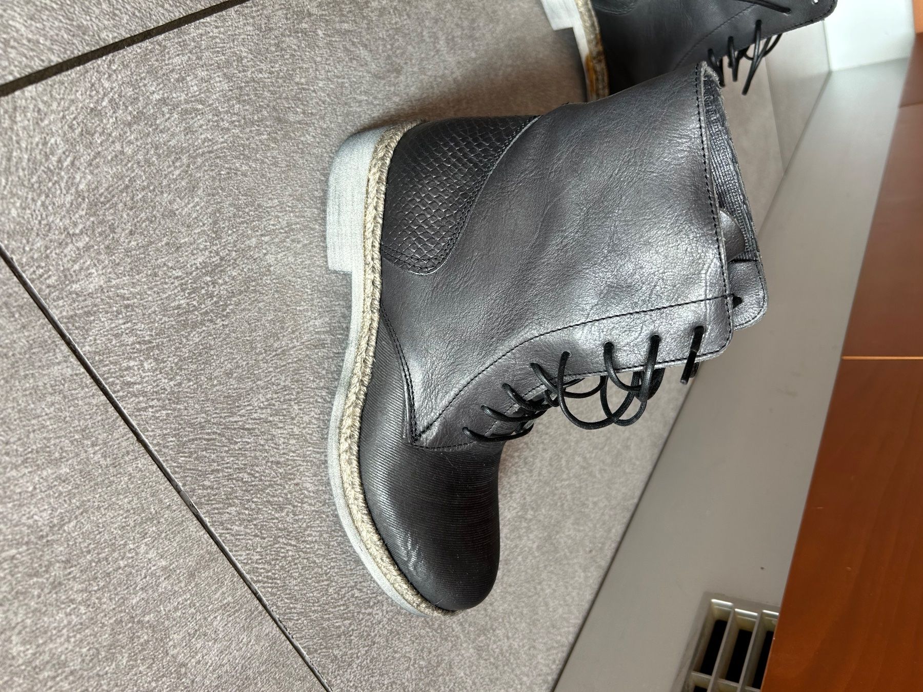 Scarpe da donna: Boots aus Leder Schwarz gr. 37 – Nuovo (secondo la descrizione) da Arbedo venduto da nadia1973 1