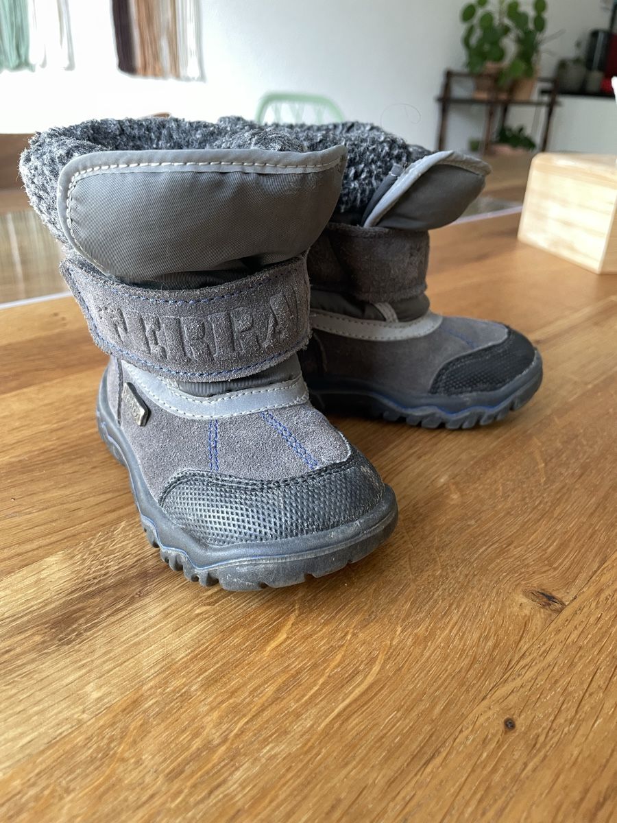 Scarpe per ragazzi: Winterstiefel Gr.21 – Usato da Breitenbach venduto da oli_hm96