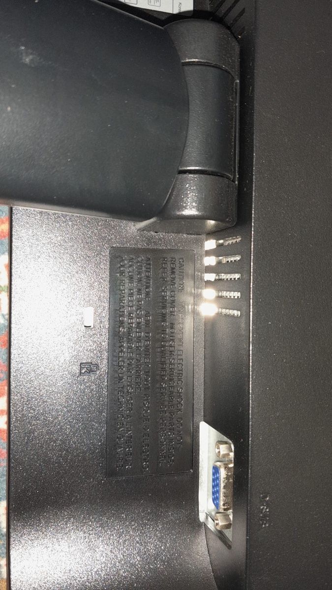 LG Monitor: Bildschirm LG Flatron – Usato da Staad SG venduto da mik_9q78 4