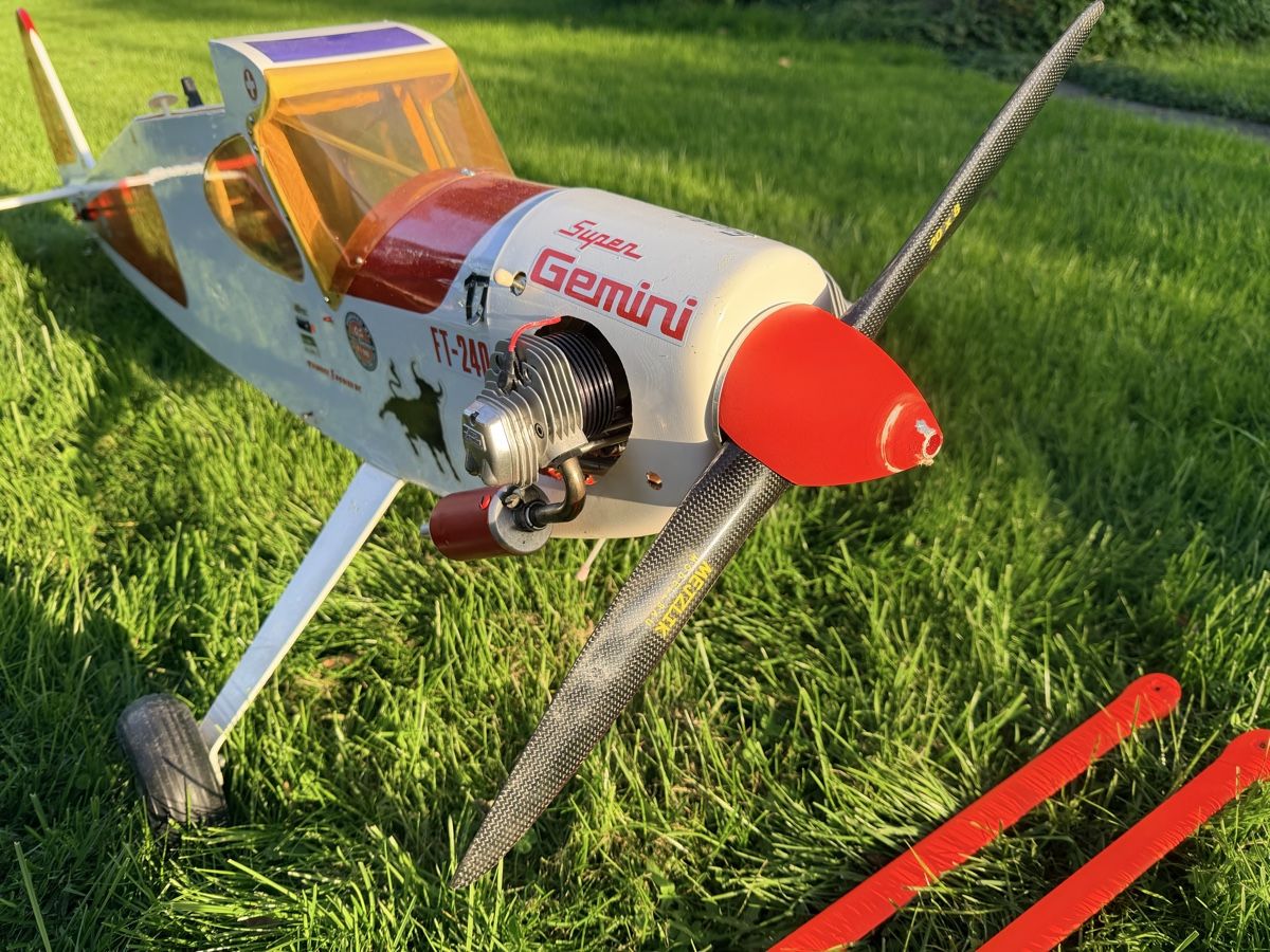 Modellismo RC: Rascal 110 mit  O.S gemini ft 240 – Difettoso da Mühlau venduto da Snackbitez 2