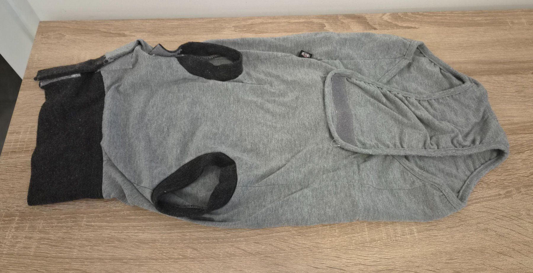 Abbigliamento: Tenue protection opération chien – Usato da Bouveret venduto da lagartha 1