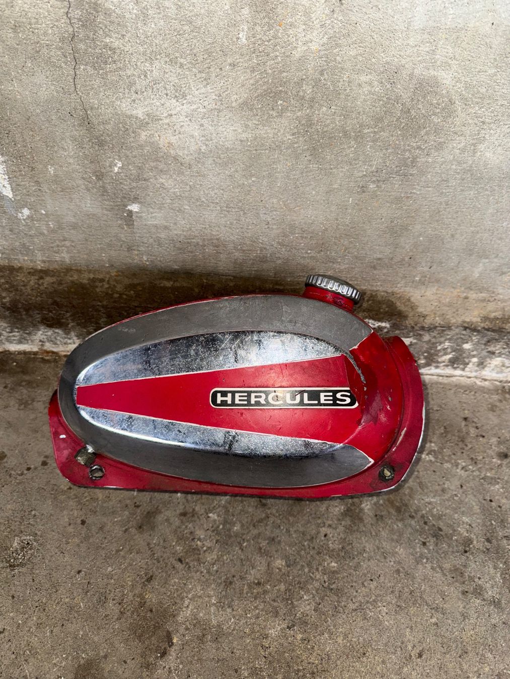Sachs Parti ricambio per ciclomotori: Sachs Hercules 503 Mofa Tank – Usato da Fahrni b. Thun venduto da berger_tuning34 4